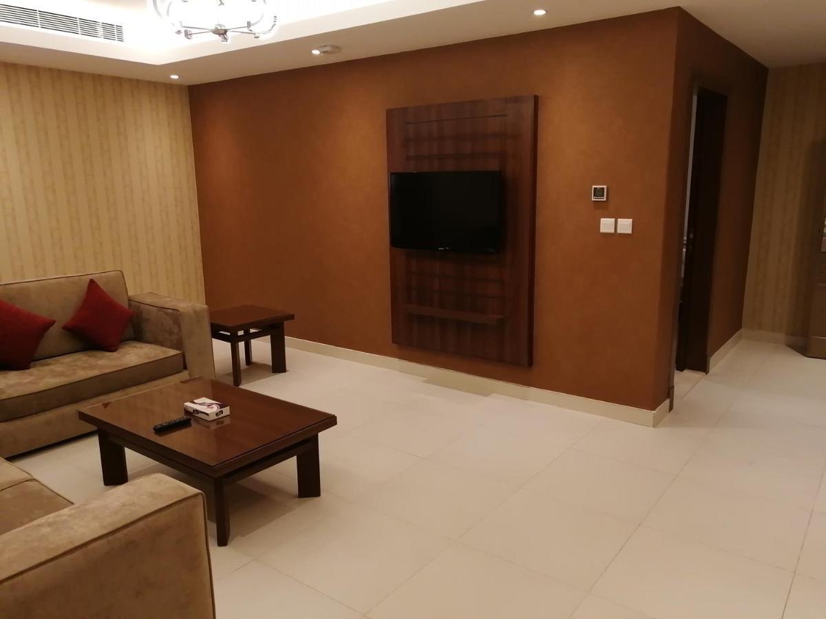 Al Diafah Apartments Olaya Riyadh Bagian luar foto